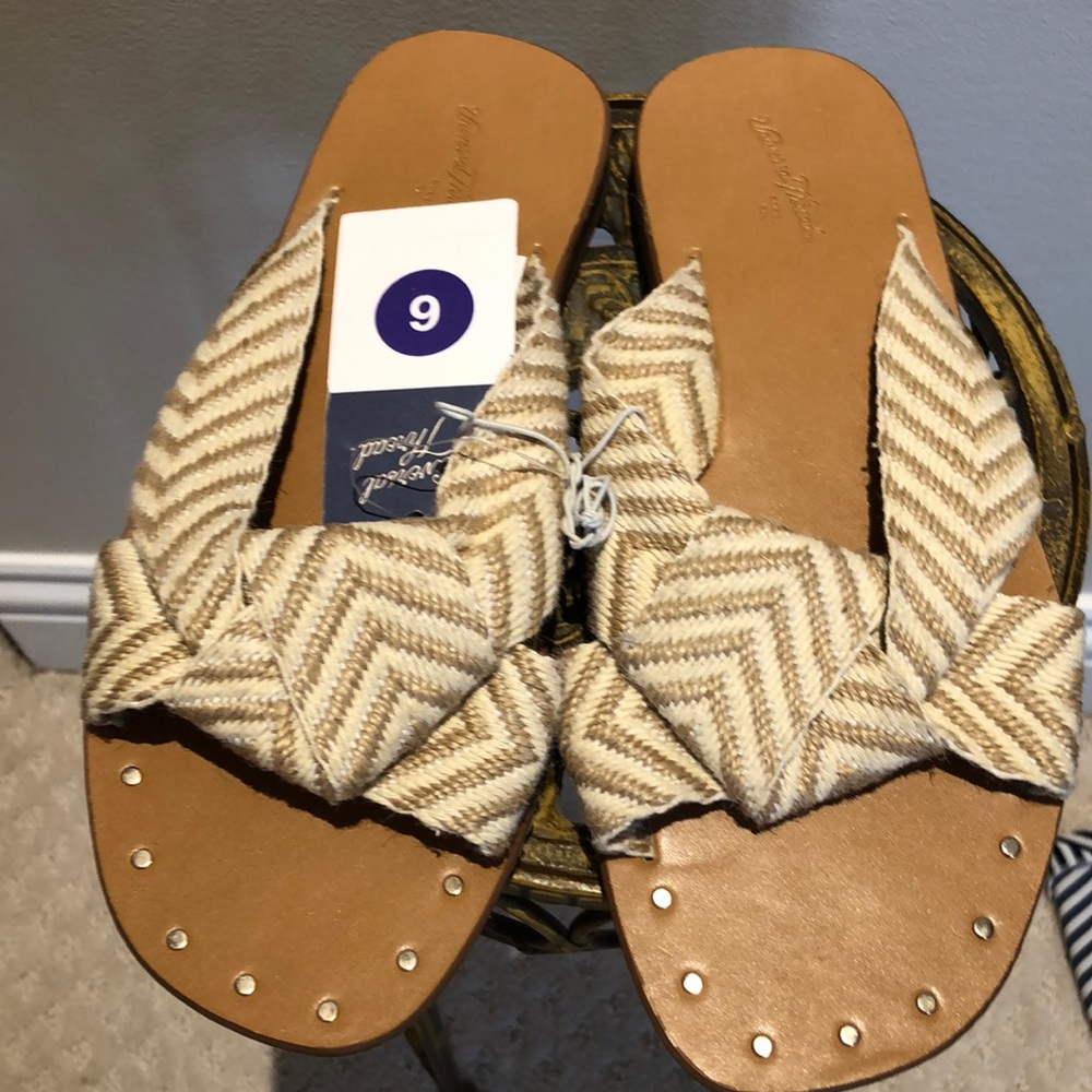 Sz 6 new textured flats